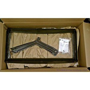 040001717 DOOR & FRAME ASSEMBLY
