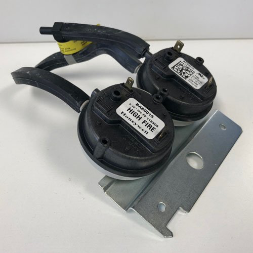 0130F00154 PRESSURE SWITCH